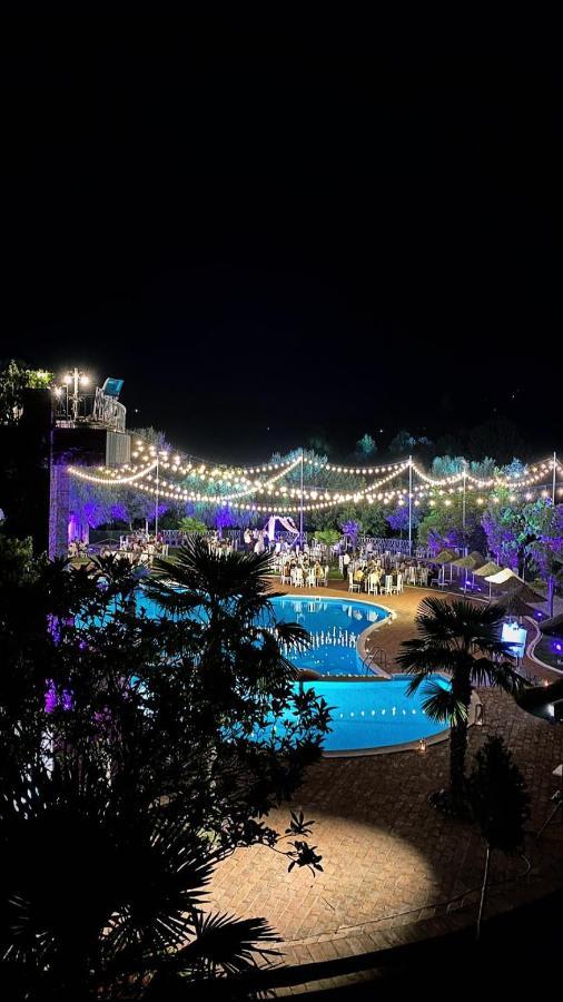 Park Ashik Hotel Ljaknasi Buitenkant foto